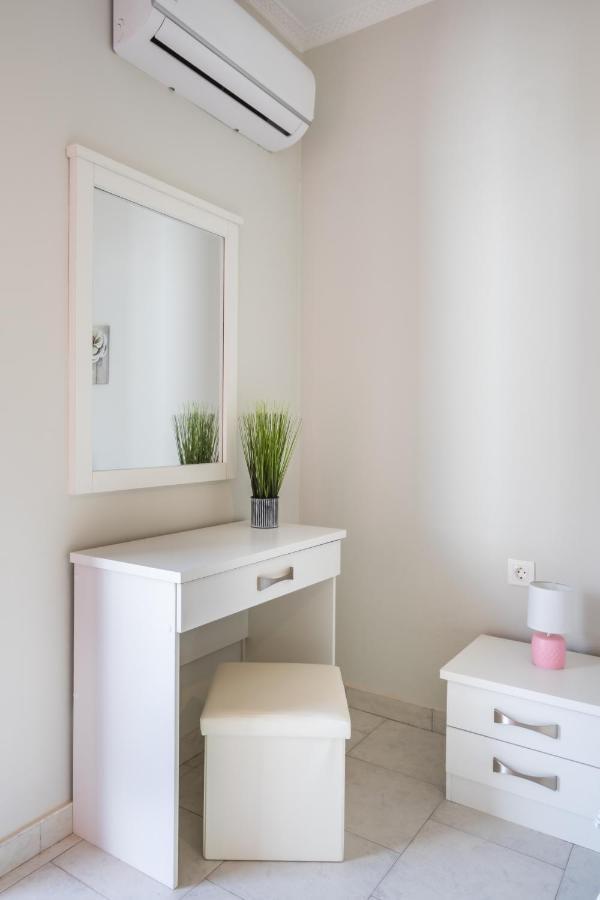 Lilis 3 * Карпатос